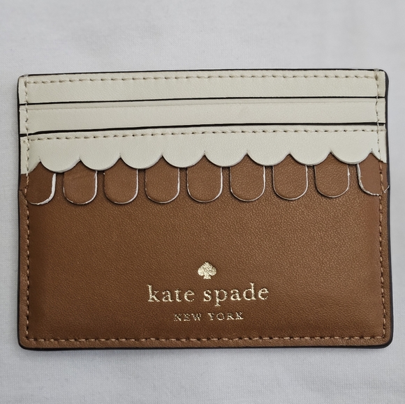 Kate Spade Small Slim Gingerbread House Card Holder NWT - Picture 2 of 3